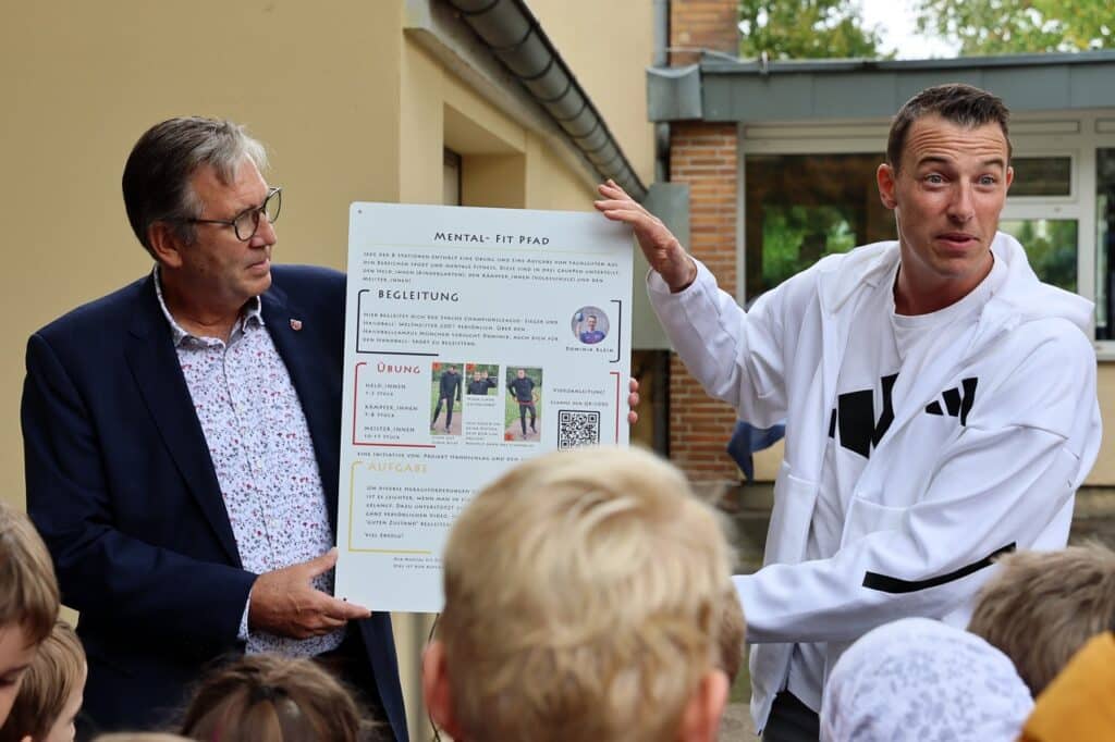 Eröffnung des Mental-Fit-Pfads an der Obernauer Mozartschule.